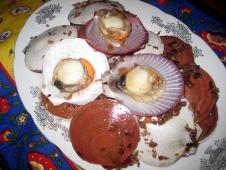 Makan_capiz Binartek a Campis. Photo by Brenda S. Dacpano