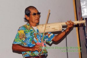 2011_1120bampis_igorotviolin