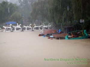 2012_0805burnhamlake-art
