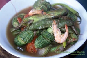 2013_0512makan-pinakbet