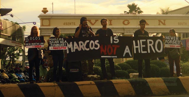 ILUSYON ANG SOLID NORTH. Pinangunahan ng Bagong Alyansang Makabayan at Anakbayan Ilocos ang isinagawang protesta sa Vigan City noong Nobyembre 25, 2016 bilang pagkundena sa pagpapalibing kay Marcos sa Libingan ng mga Bayani. Ipinahayag din ng grupo ang pagtutol nito sa alyansang Duterte-Marcos at nanawagan na dapat na itong wakasan at papapanagutin ang mga Marcos sa mga krimen nito sa mamamayan. Photo ni Niño Oconer