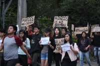 2016_1127marcosburialprotest_deepenaflor10.jpg